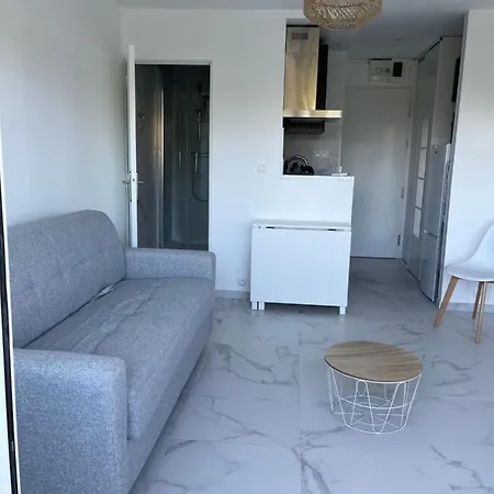 Superbe Avec Balcon Et Parking * Aix-en-Provence